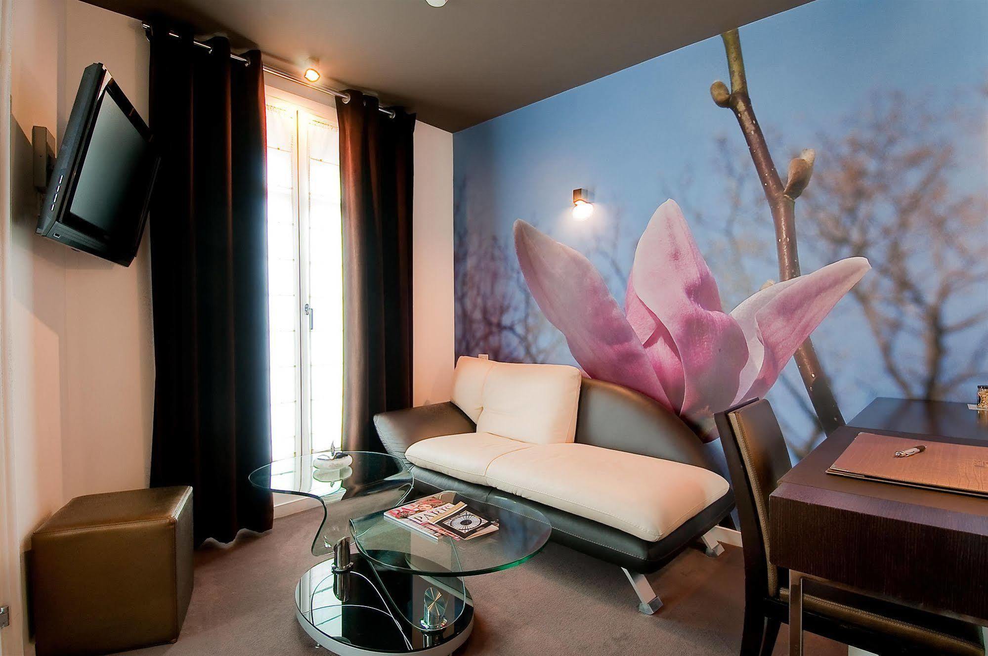 Grand Hotel Saint Michel Paris Room photo